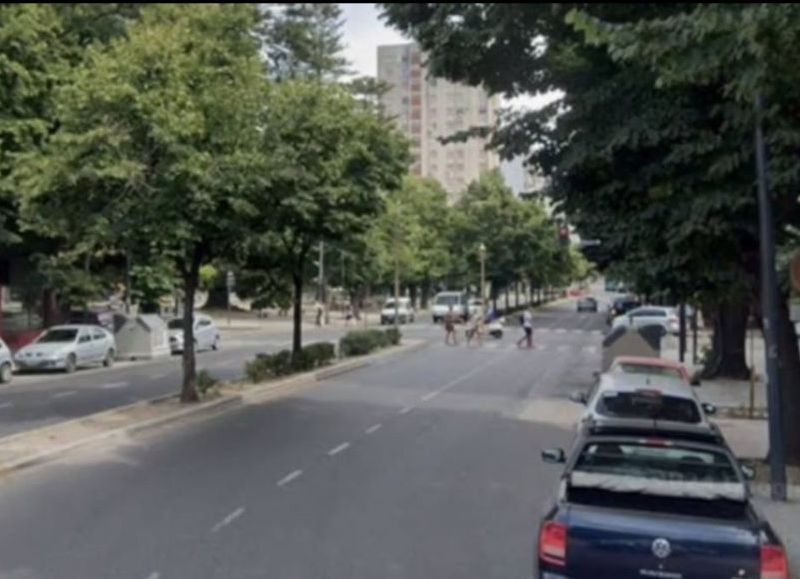 Salvajismo en Plaza Rocha: una patota con camisetas de Gimnasia atacó, desfiguró y robó a un motociclista tras el clásico