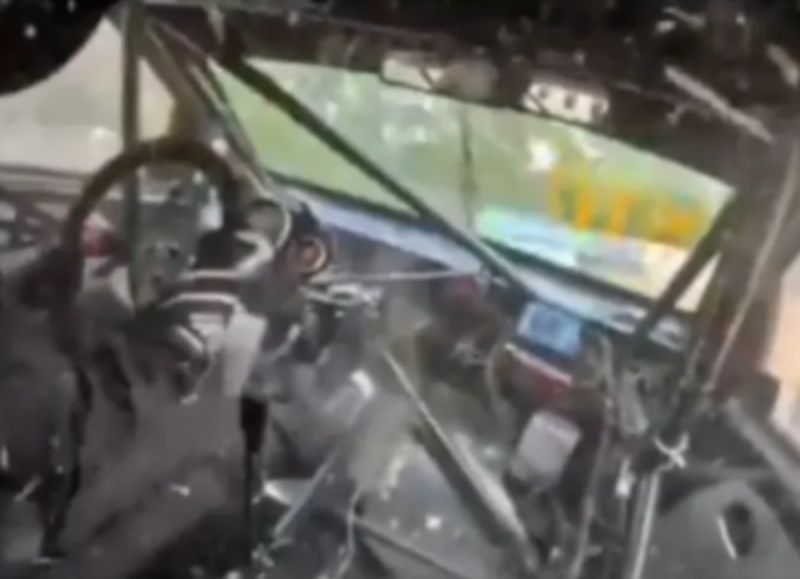 VIDEO | Se desmayó y chocó: el dramático accidente de un piloto en el Autódromo de La Plata