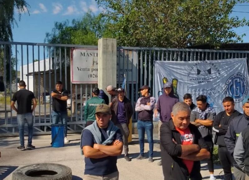San Luis: cerró Master Lajas, despidió a 54 trabajadores y les ofrece el 60% de la indemnización en 12 cuotas