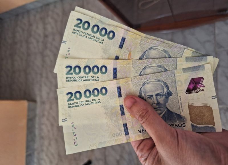 Zona liberada en La Plata: retiró $21 millones del banco, lo entregaron a una emboscada perfecta y le robaron todo