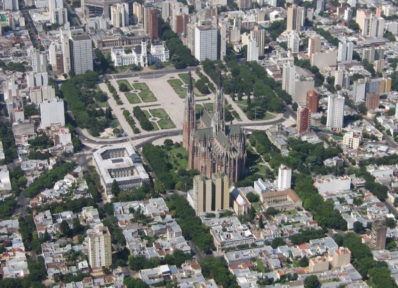 Cabe recordar que las actividades por el aniversario también incluirán la inauguración del nuevo sistema de luces y sonido de la Catedral.