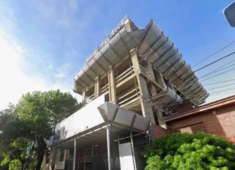 Escándalo sin freno en La Plata: la viuda del fundador de ABES denuncia que le "trucharon" la firma y apunta a una maniobra millonaria