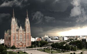 Tormentas fuertes: La Plata se prepara para una jornada complicada