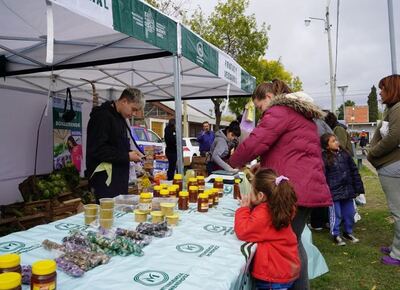 Nueva jornada del mercado bonaerense en Merlo
