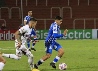 Godoy Cruz y Lanús igualaron en un partido histórico por la Liga Profesional
