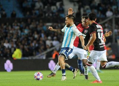 Newell's ganó y complicó a Racing en la previa del clásico