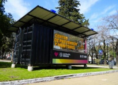 Nuevo centro para que un ñoqui tome mate: el municipio suma nuevos centros de prevención en las plazas Rocha y Güemes