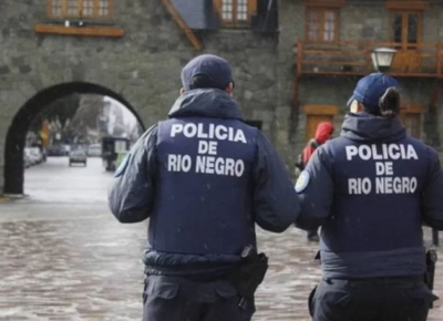 Una mujer le pegó una patada en la cabeza a un bebé de cinco meses
