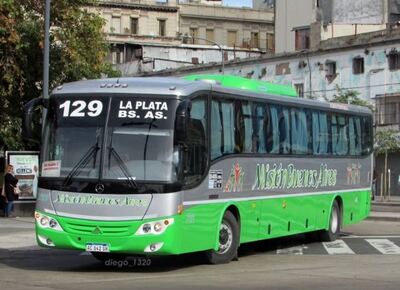 Otro golpe al bolsillo: aumentan un 41% los micros 129 y 195 para viajar a Buenos Aires
