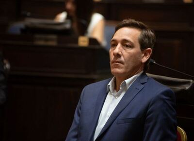 Escándalo en La Plata: dudas por el dinero robado en la casa de Julio Garro y una posible investigación judicial