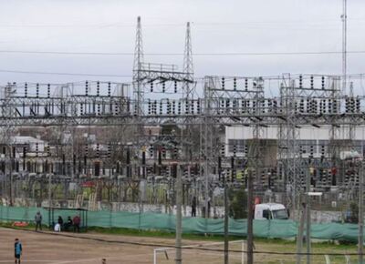 EDELAP acelera los trabajos para restablecer la luz en La Plata: todavía quedan 13.900 usuarios afectados