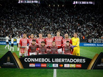 VIDEO | Estudiantes silenció la Arena de Corinthians y vuelve a las semifinales de la Libertadores tras 17 años