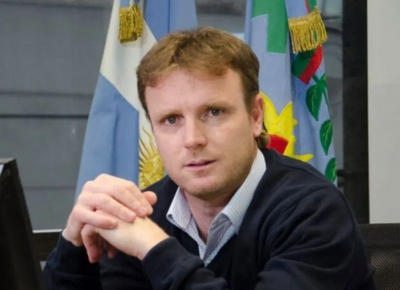 Olavarría: Wesner gastará 680 millones para seguir tirando tierra y hacer de cuenta que arregló las callles
