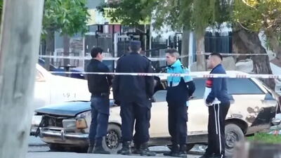 Un nene de dos años murió tras un choque entre un patrullero y el auto en el que viajaba durante una persecución