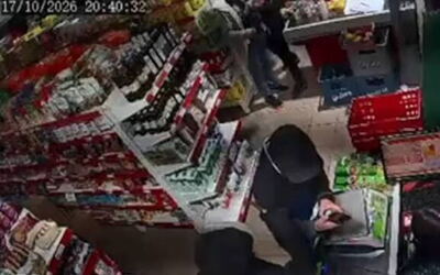 Asaltaron un supermercado en Los Hornos y usaron a un nene de 8 años como escudo humano para escapar
