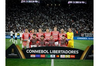 VIDEO | Estudiantes silenció la Arena de Corinthians y vuelve a las semifinales de la Libertadores tras 17 años