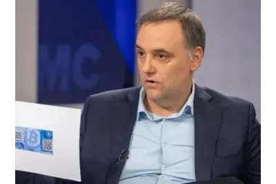 Manuel Adorni presentó un escrito de 78 páginas para justificar su patrimonio ante la Justicia