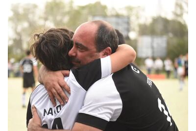 Los Papis Hockey de Universitario despidieron a Oscar José García y acompañan a su familia en el dolor