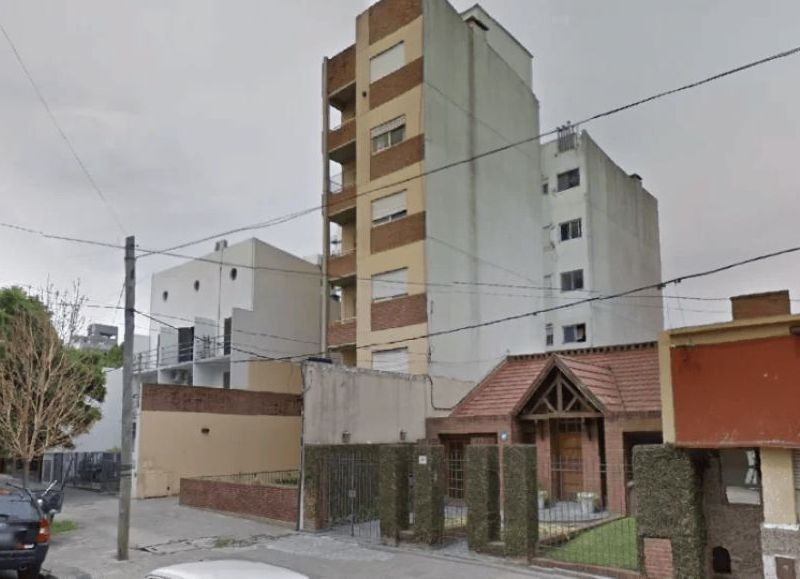 Tierra de nadie: una chica salió de joda y cuando volvió tenía el departamento vacio en pleno centro de La Plata