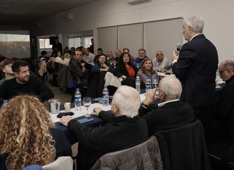 Alak participó de una reunión clave con el Consejo Consultivo y analizaron proyectos para el desarrollo de La Plata