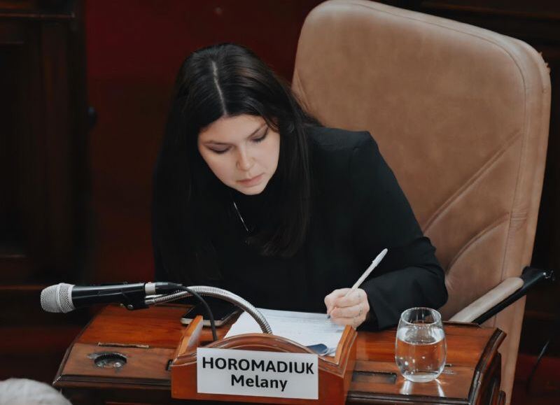 Melany Horomadiuk presentó un proyecto de ordenanza para frenar las ruidosas juntadas nocturnas de motos en La Plata