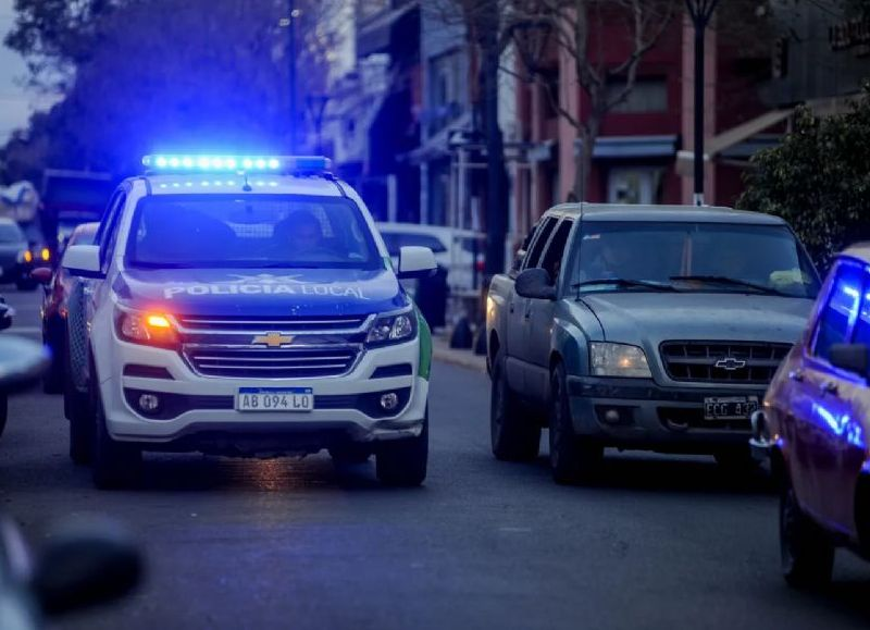 La inseguridad crece sin límites en La Plata: entraron a una casa, maniataron y amenazaron a una mujer y a su sobrino de 4 años