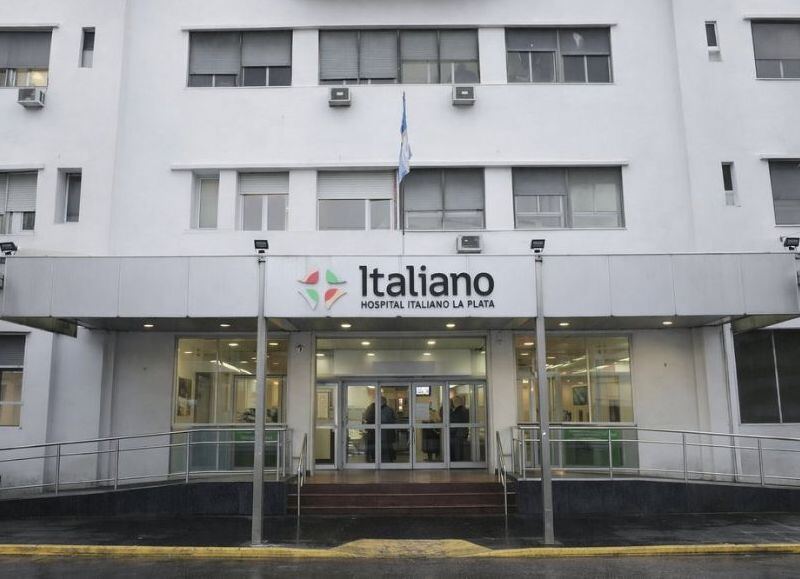 Impotencia en La Plata: engañaron a una jubilada de 82 años, la llevaron a su casa y le fracturaron el rostro para robarle