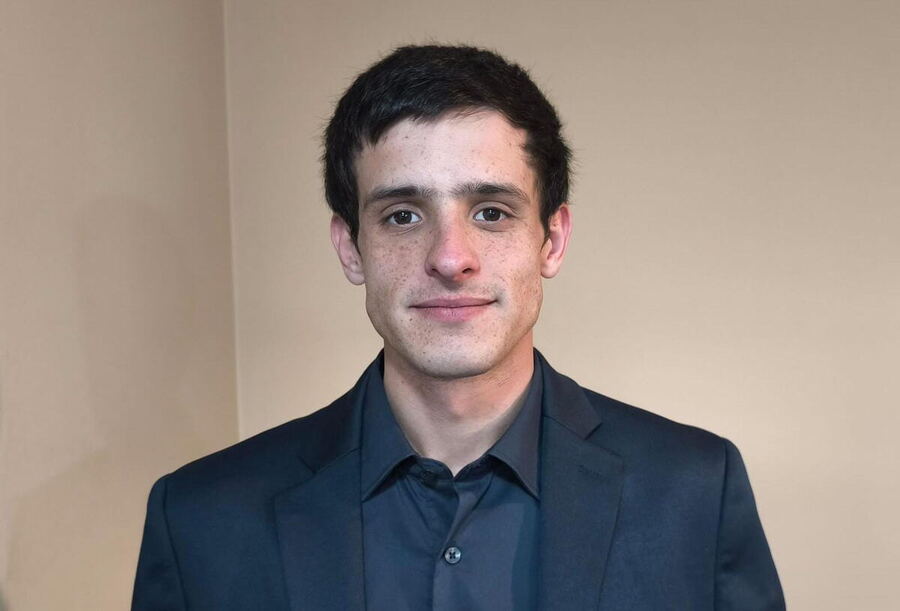 Emiliano Ayerdi, analista político.