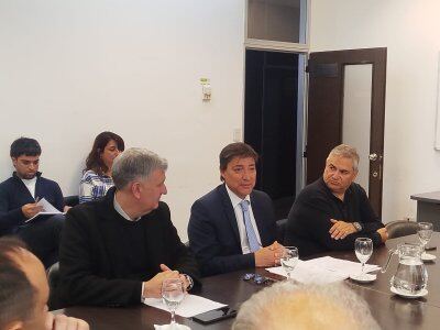 Positiva reunión de CEPBA con diputados para mantener la ley que regula a los Hiper