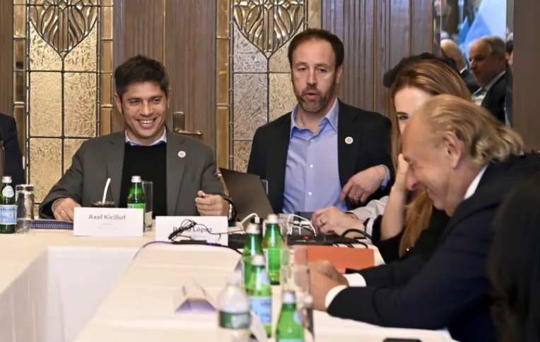 El Gobierno nacional acordó extender por 20 años la licencia de Metrogas. El anuncio se conoce después de los encuentros entre José Luis Manzano y Axel Kicillof, mientras avanza la operación por la que Edenor busca quedarse con el 70% de la distribuidora.