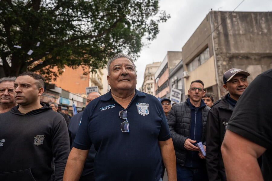 Sin universidad pública no hay futuro:  el SEOCA zona oeste movilizó al Congreso en defensa de la educación