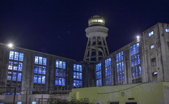 La Unidad Penal Nº 1 de Olmos fue allanada en una investigación por estafas telefónicas y robos en viviendas.